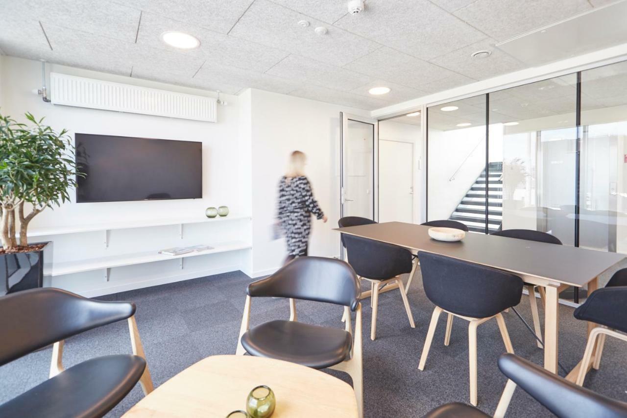 Athome Apartments Arhus Bagian luar foto